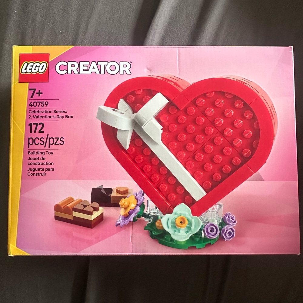 LEGO Creator Celebration Heart Box Set